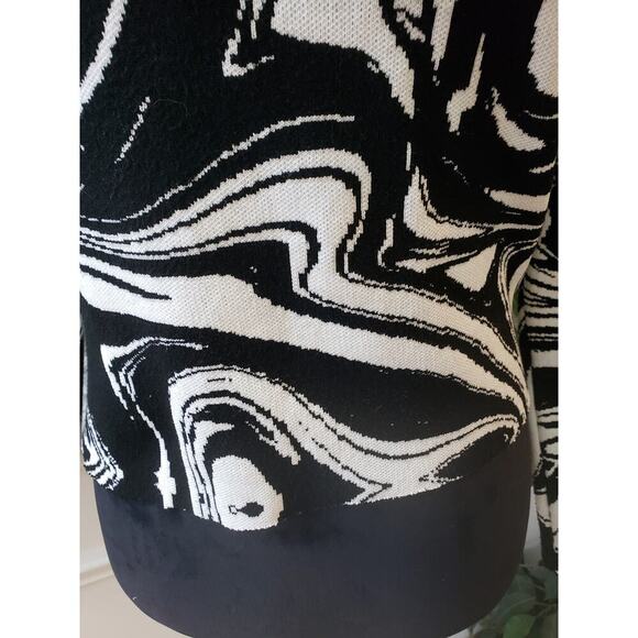 MNG Mango Sweater Marble XL White Black Abstract Wavy Knit Long Sleeve Mock Neck - Picture 7 of 9